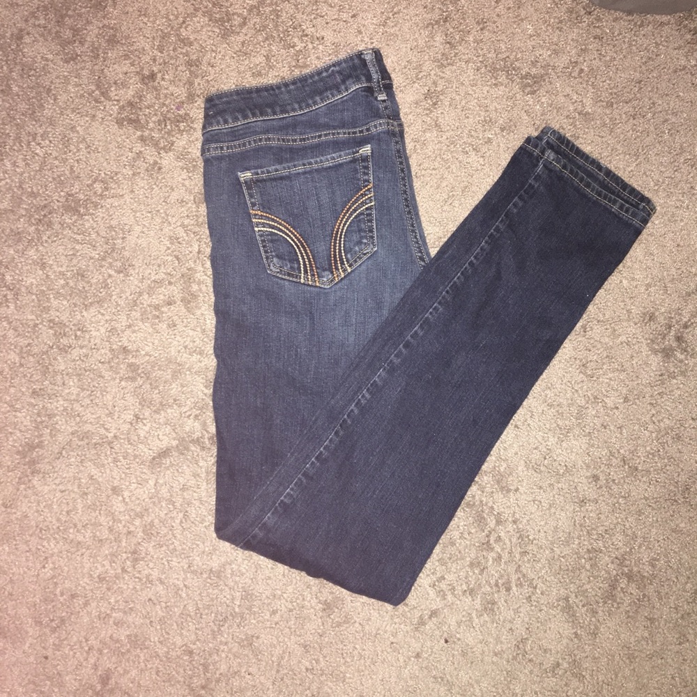 SOLD! Hollister Size 7 jeans. PERFECT condition.